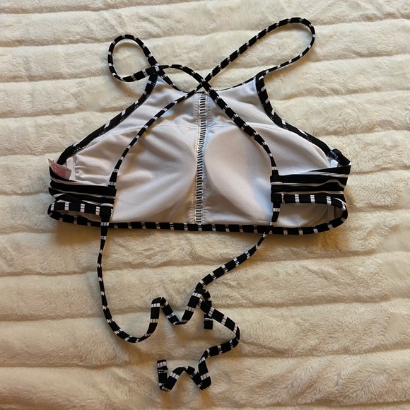 Target Bathing Suit Top - Picture 3 of 4